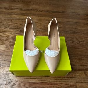 Gianni Bini Women’s Tan Heels